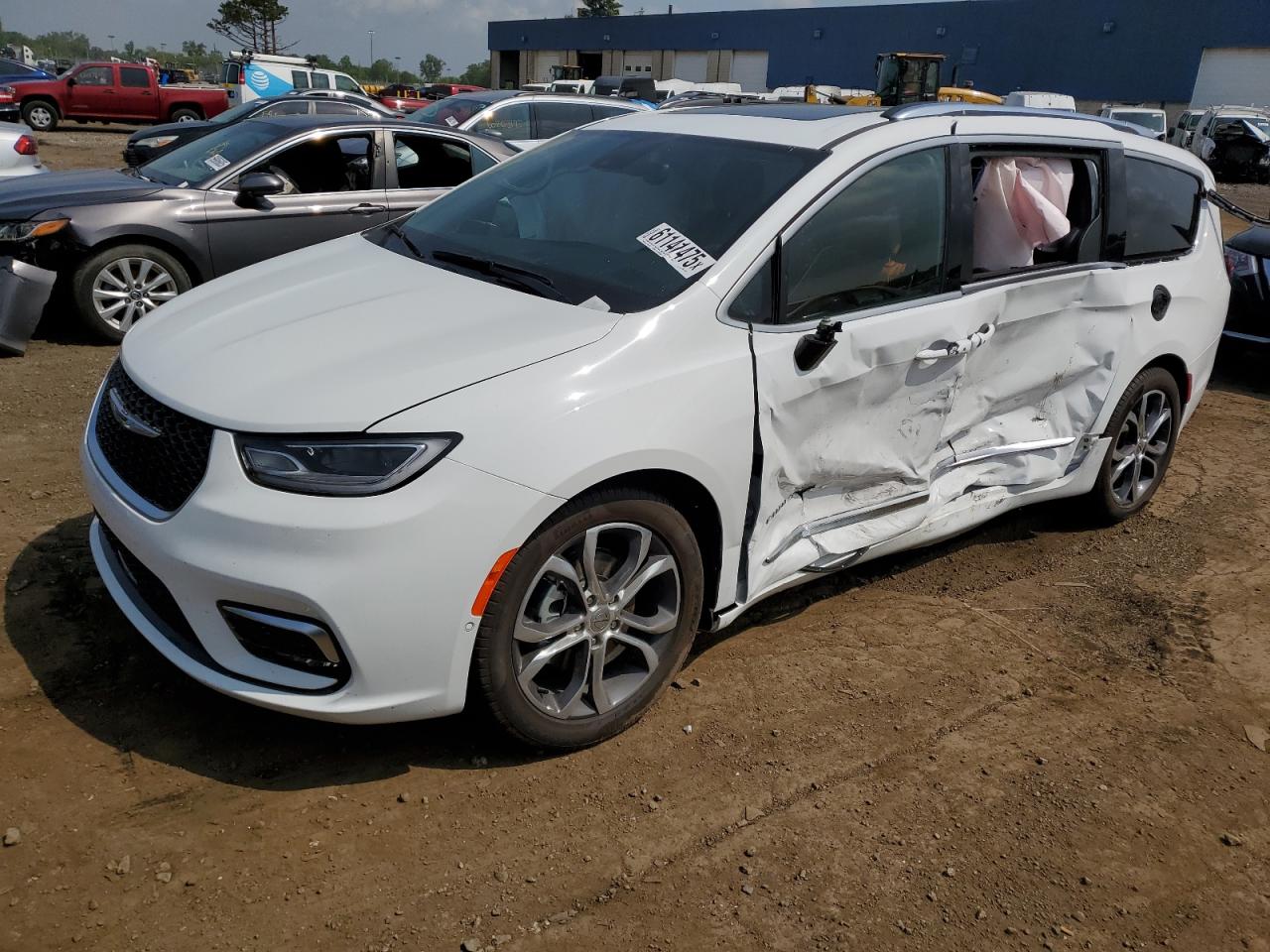 CHRYSLER PACIFICA P 2025