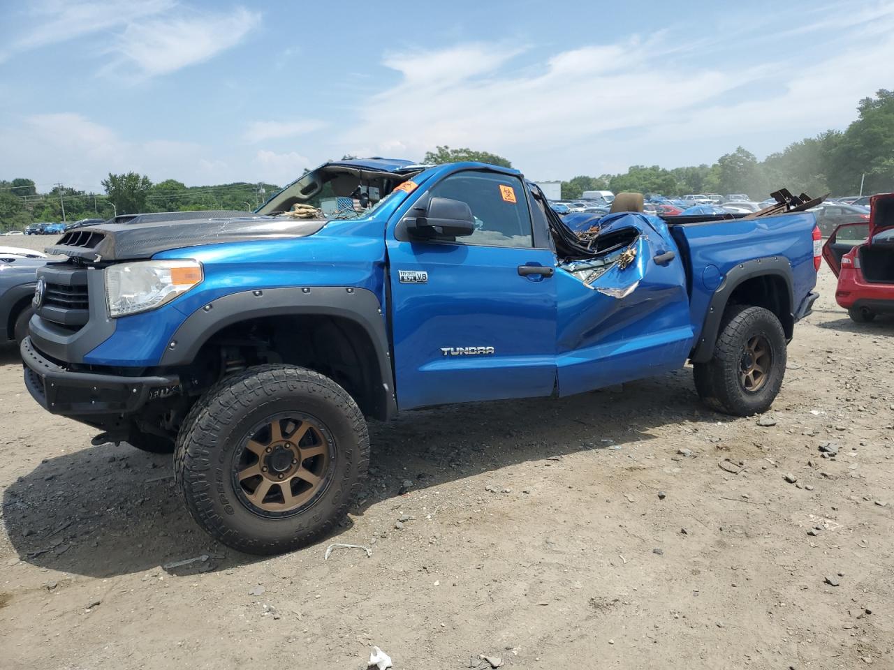 TOYOTA TUNDRA CRE 2017
