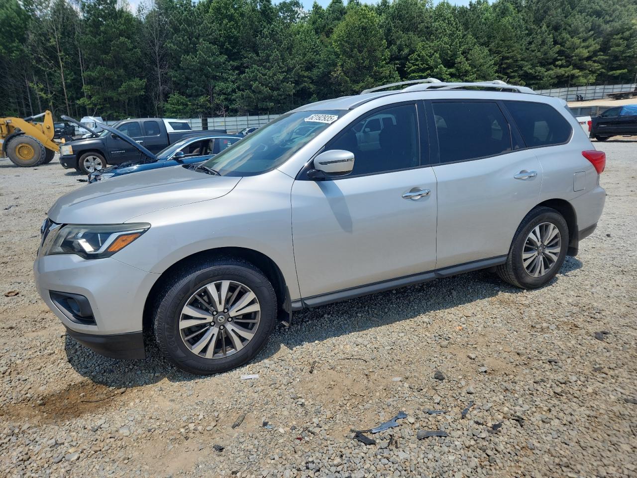 NISSAN PATHFINDER 2017