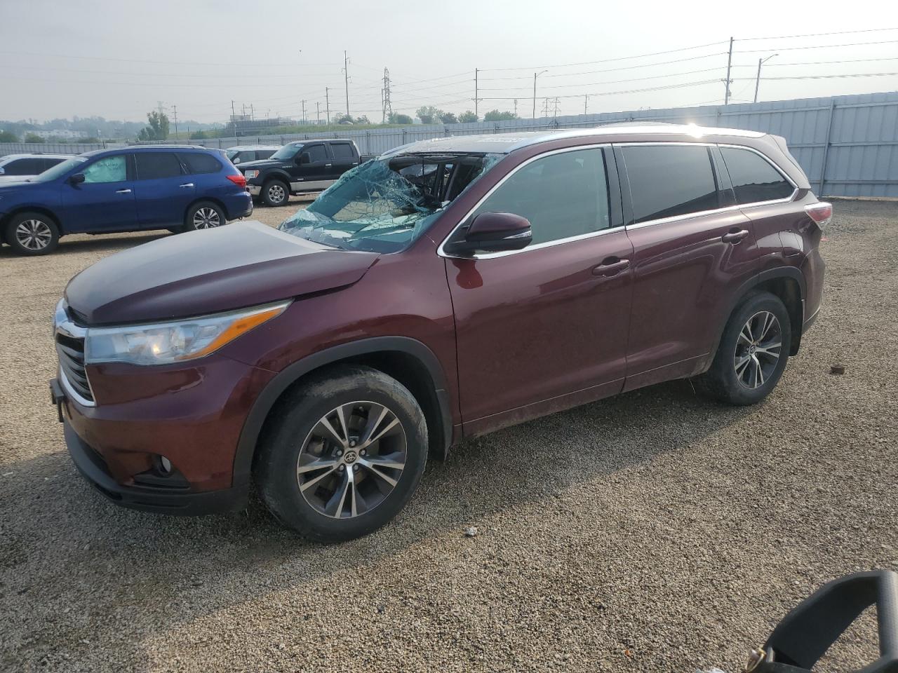 TOYOTA HIGHLANDER 2016