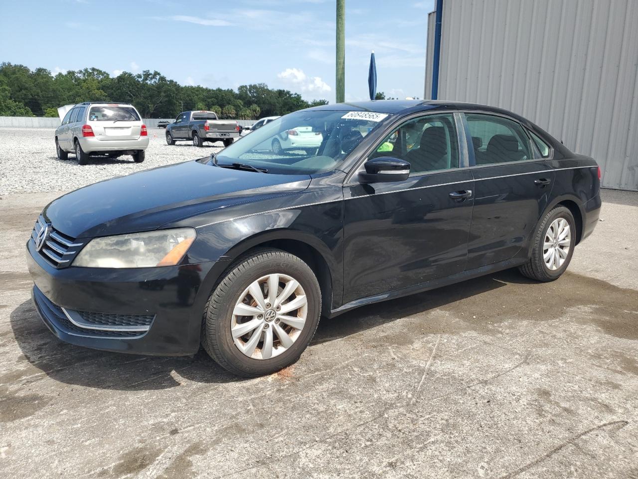 VOLKSWAGEN PASSAT S 2013
