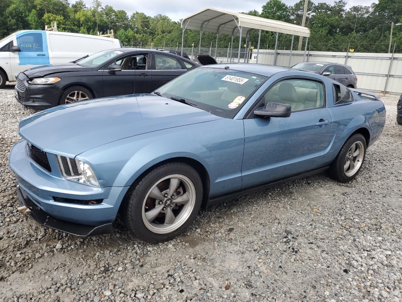 FORD MUSTANG 2005