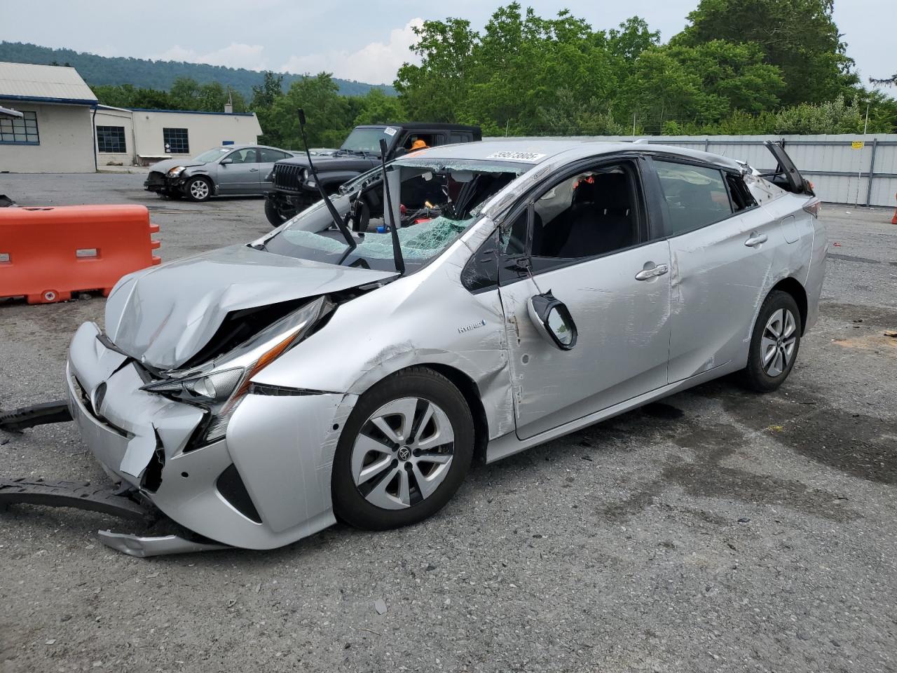 TOYOTA PRIUS 2018