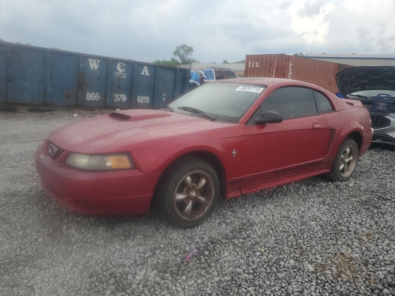FORD MUSTANG 2000