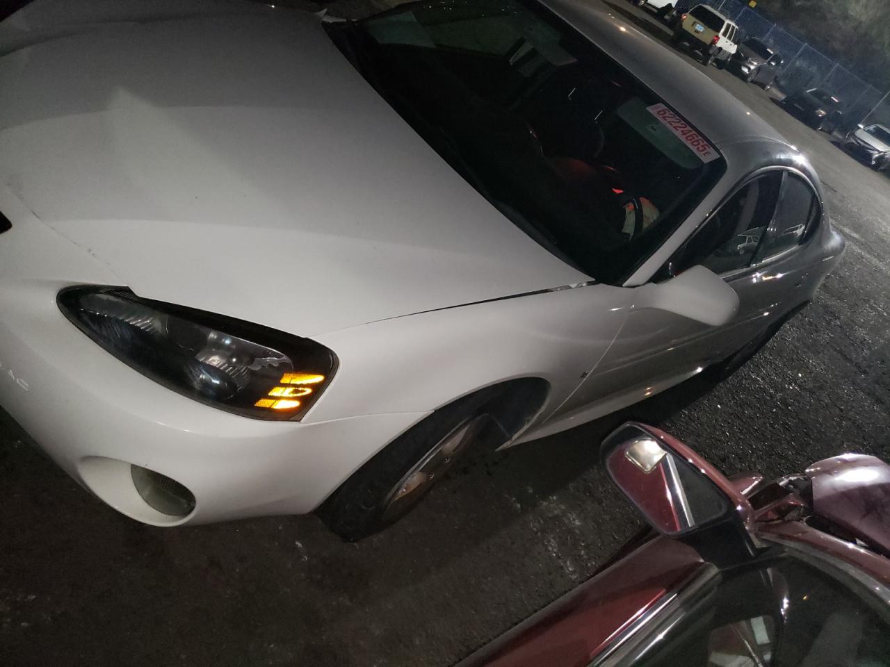 PONTIAC GRAND PRIX 2006
