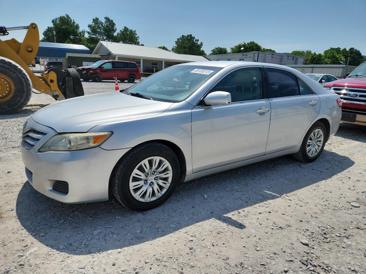 TOYOTA CAMRY BASE 2011