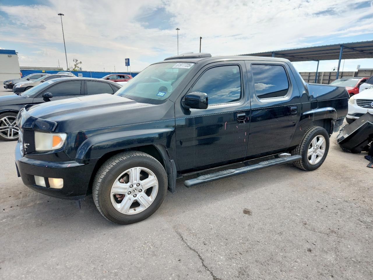 HONDA RIDGELINE 2013