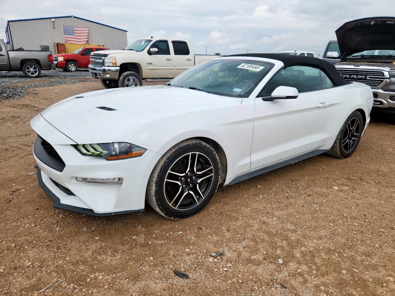 FORD MUSTANG 2019
