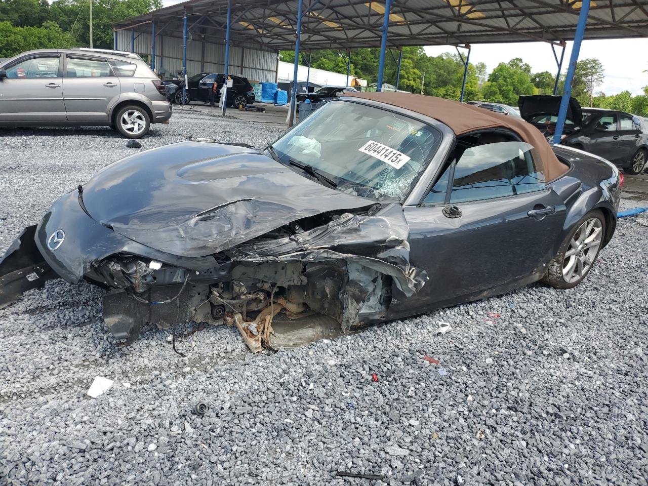 MAZDA MX-5 MIATA 2015