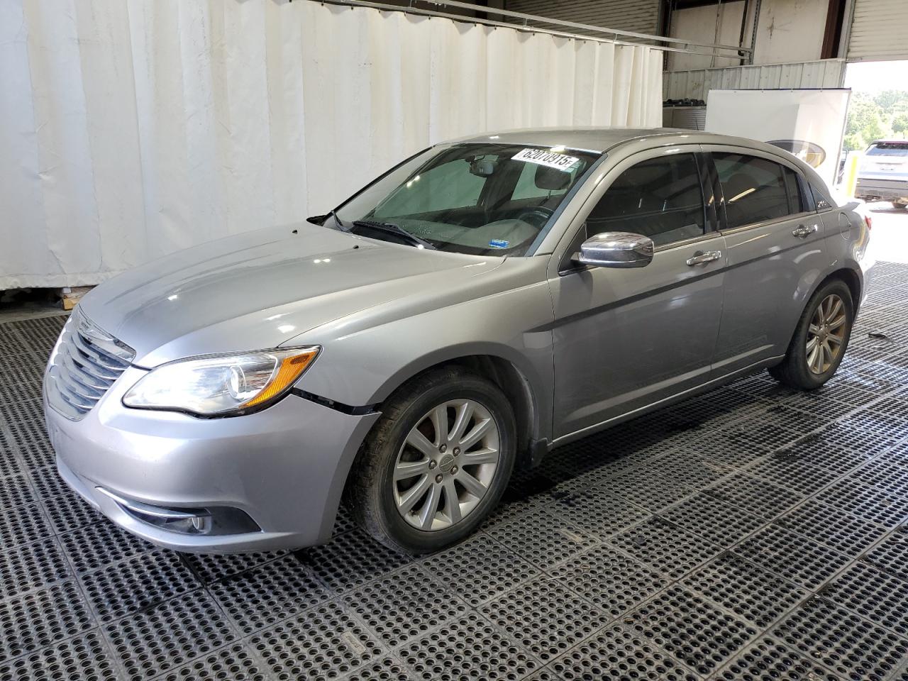 CHRYSLER 200 LIMITE 2013