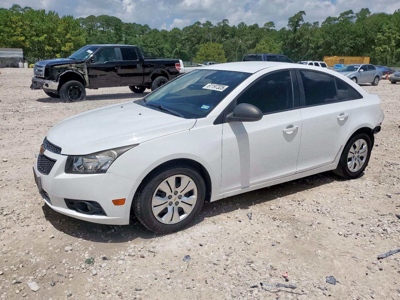 CHEVROLET CRUZE LS 2013