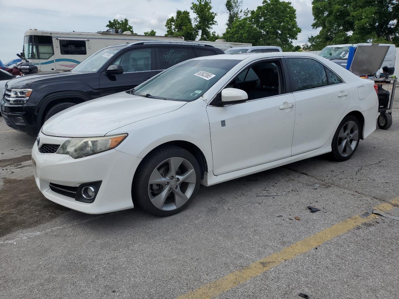 TOYOTA CAMRY BASE 2012