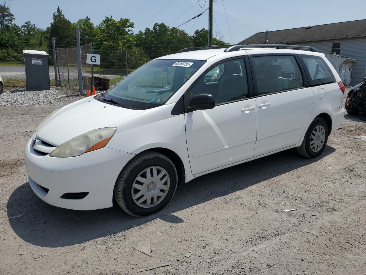 TOYOTA SIENNA CE 2008