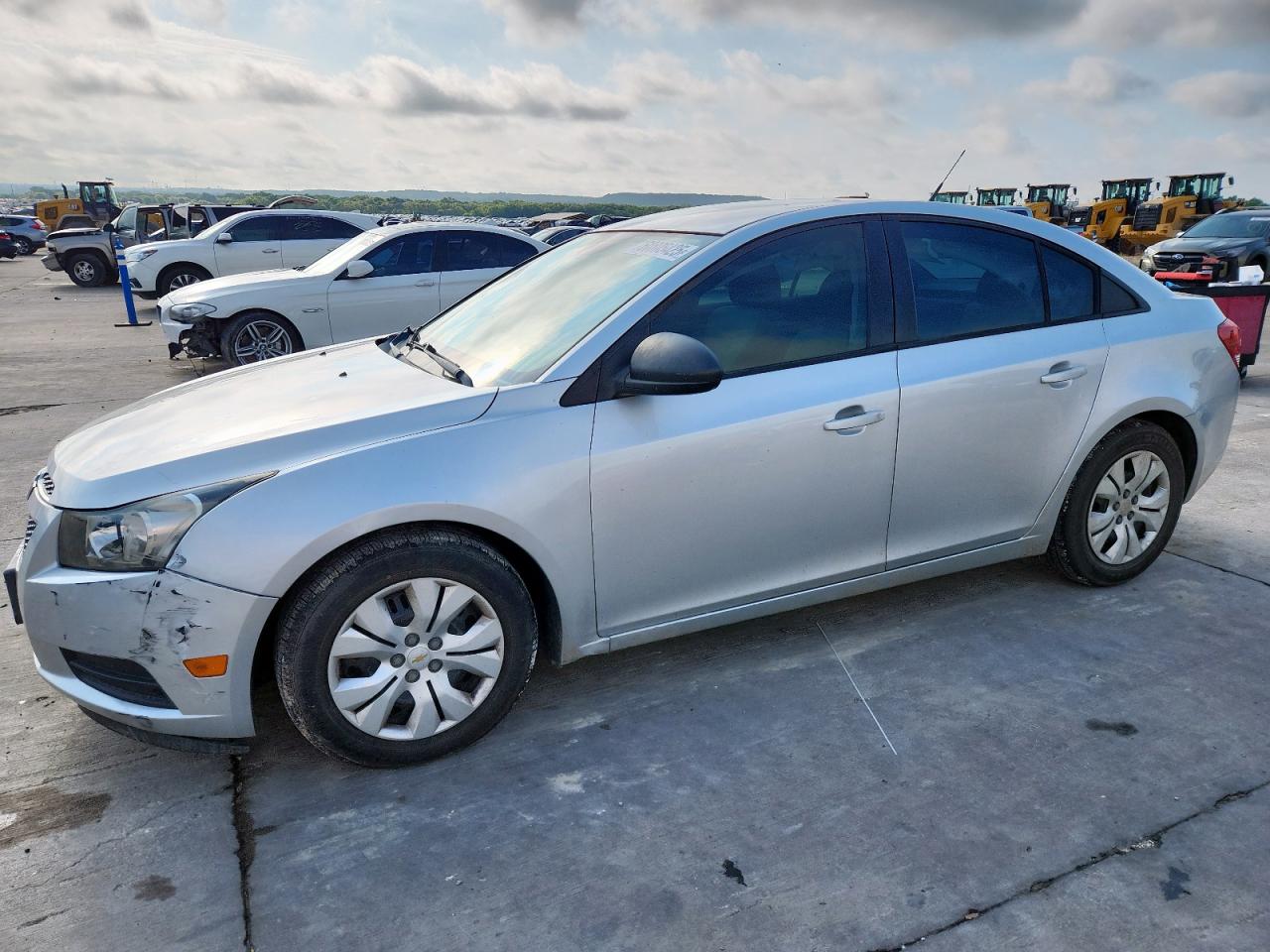 CHEVROLET CRUZE LS 2013