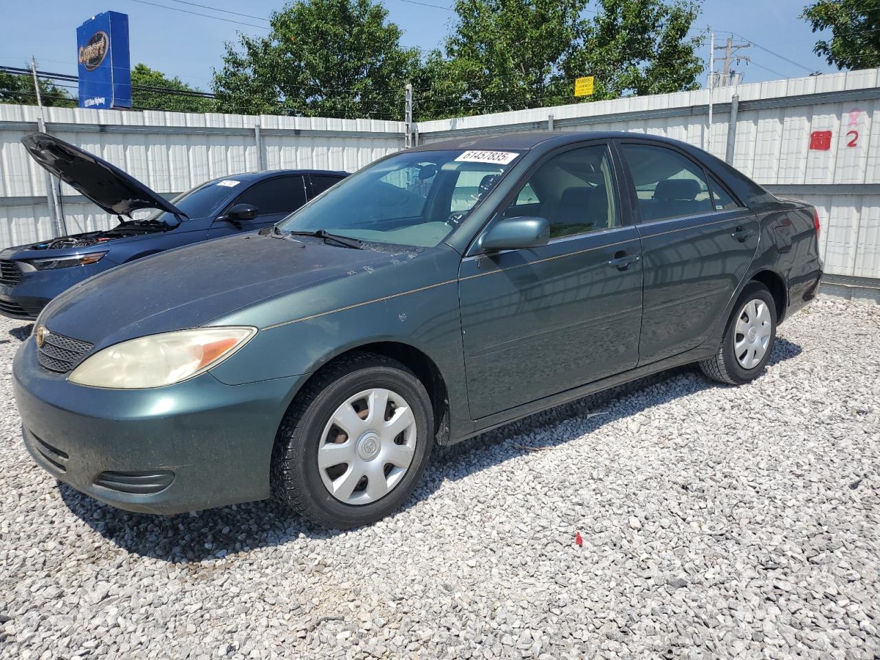 TOYOTA CAMRY LE 2002
