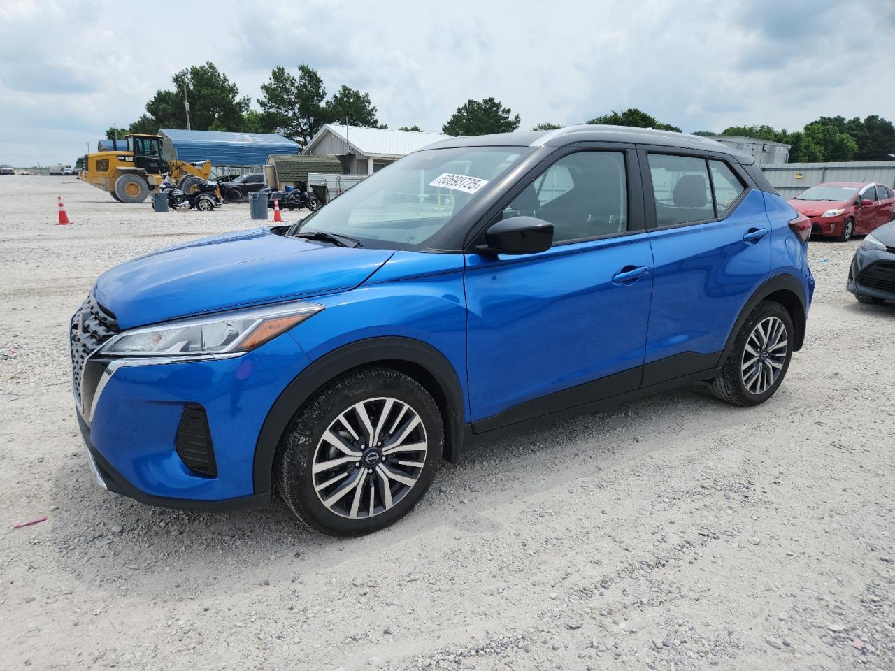 NISSAN KICKS SV 2023