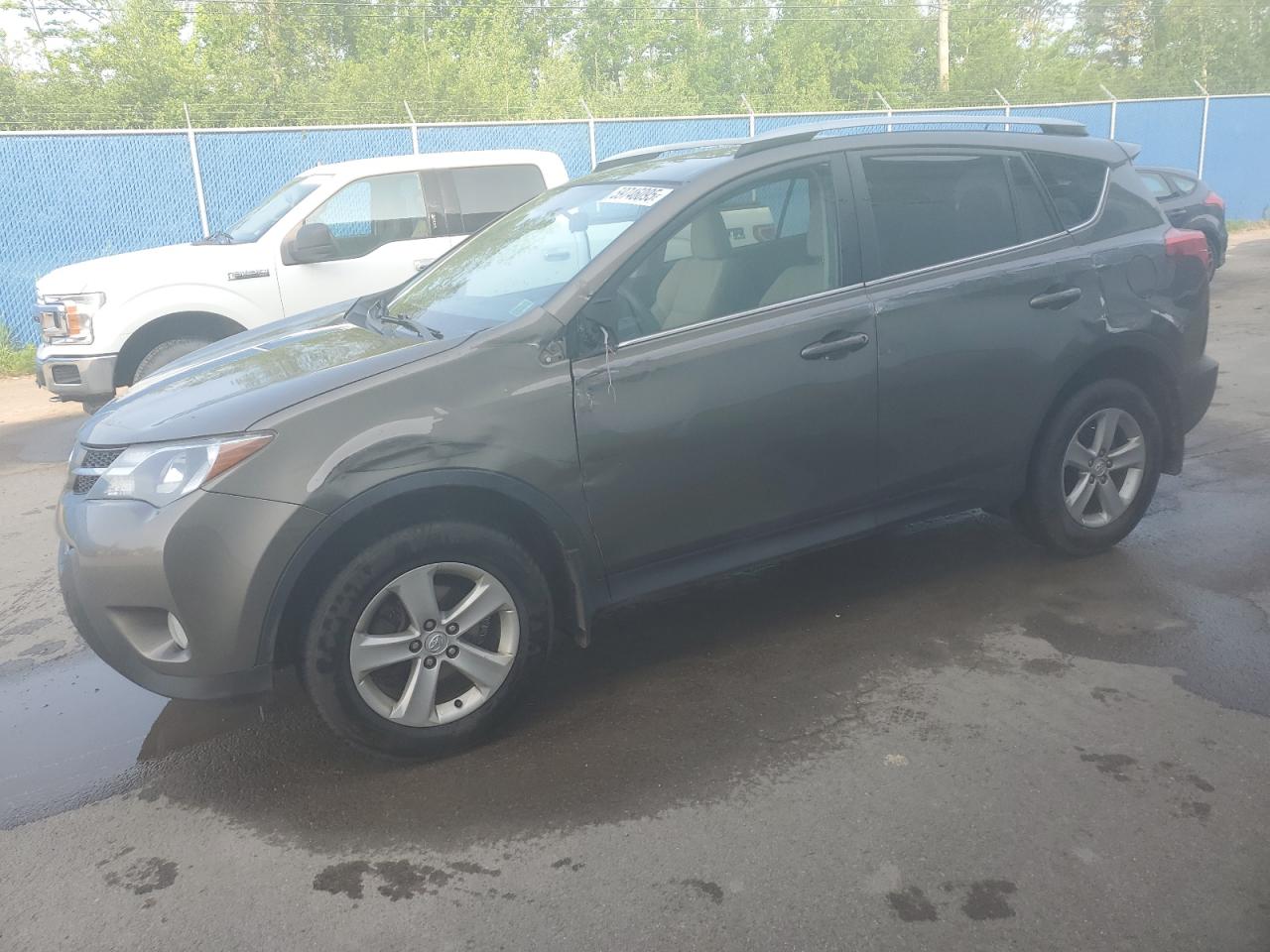 TOYOTA RAV4 XLE 2014
