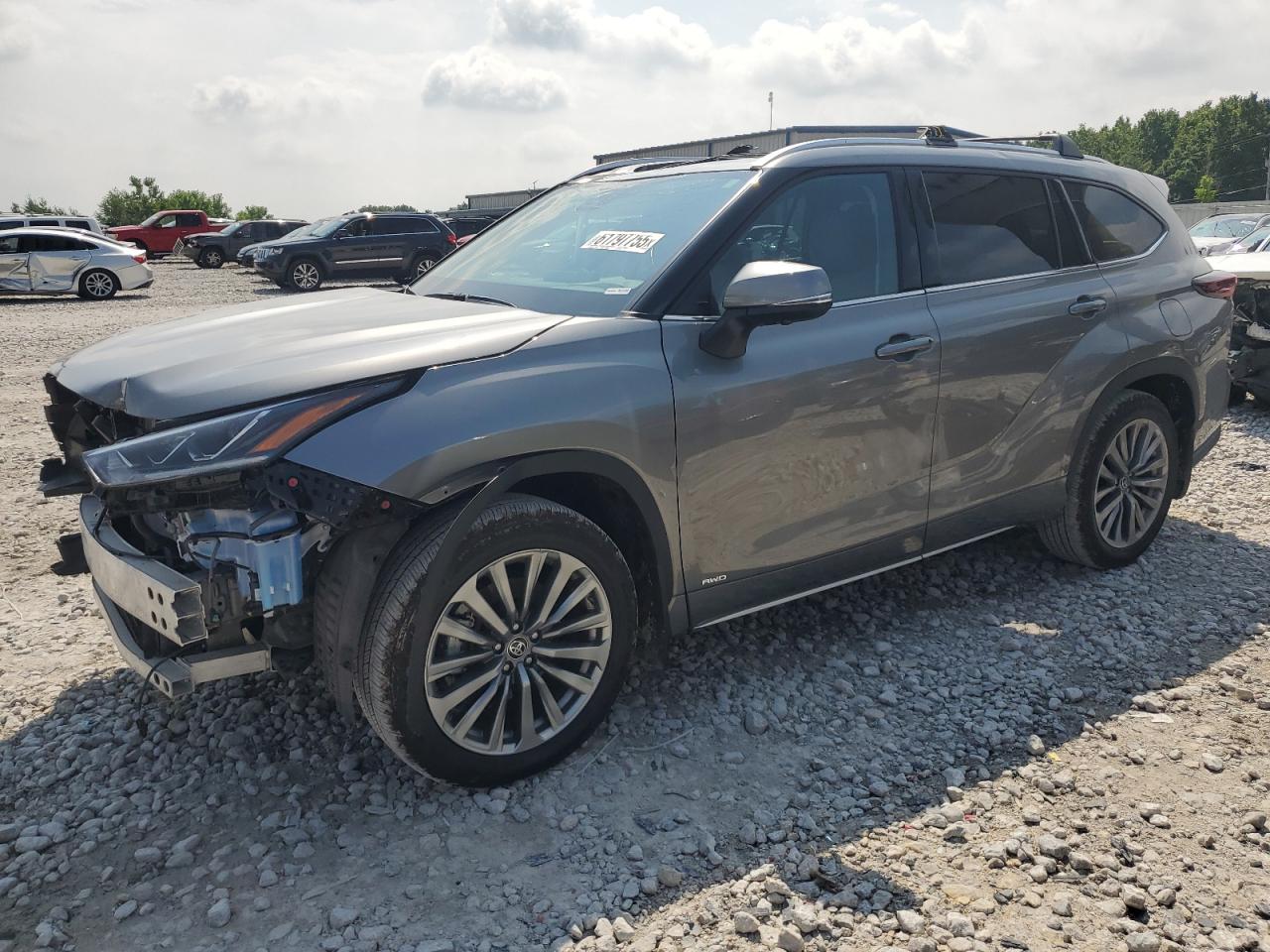 TOYOTA HIGHLANDER 2025