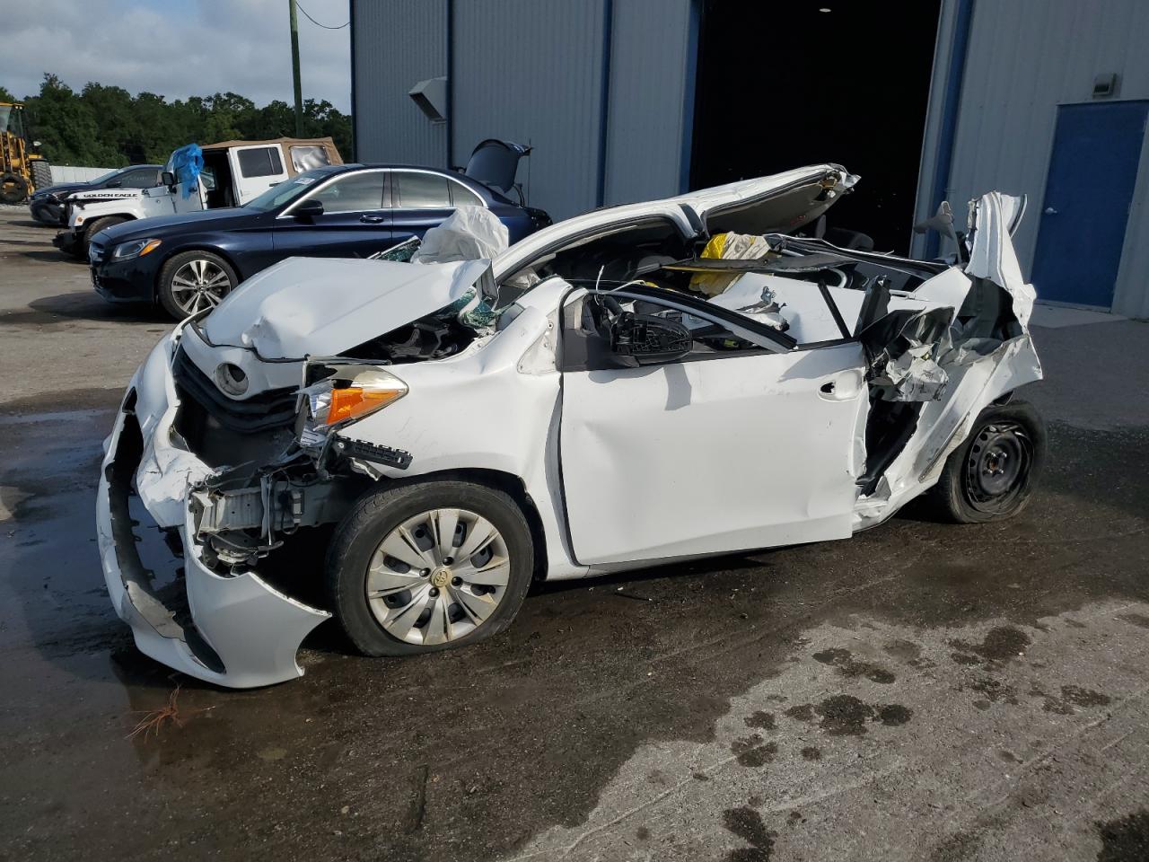 TOYOTA YARIS 2014