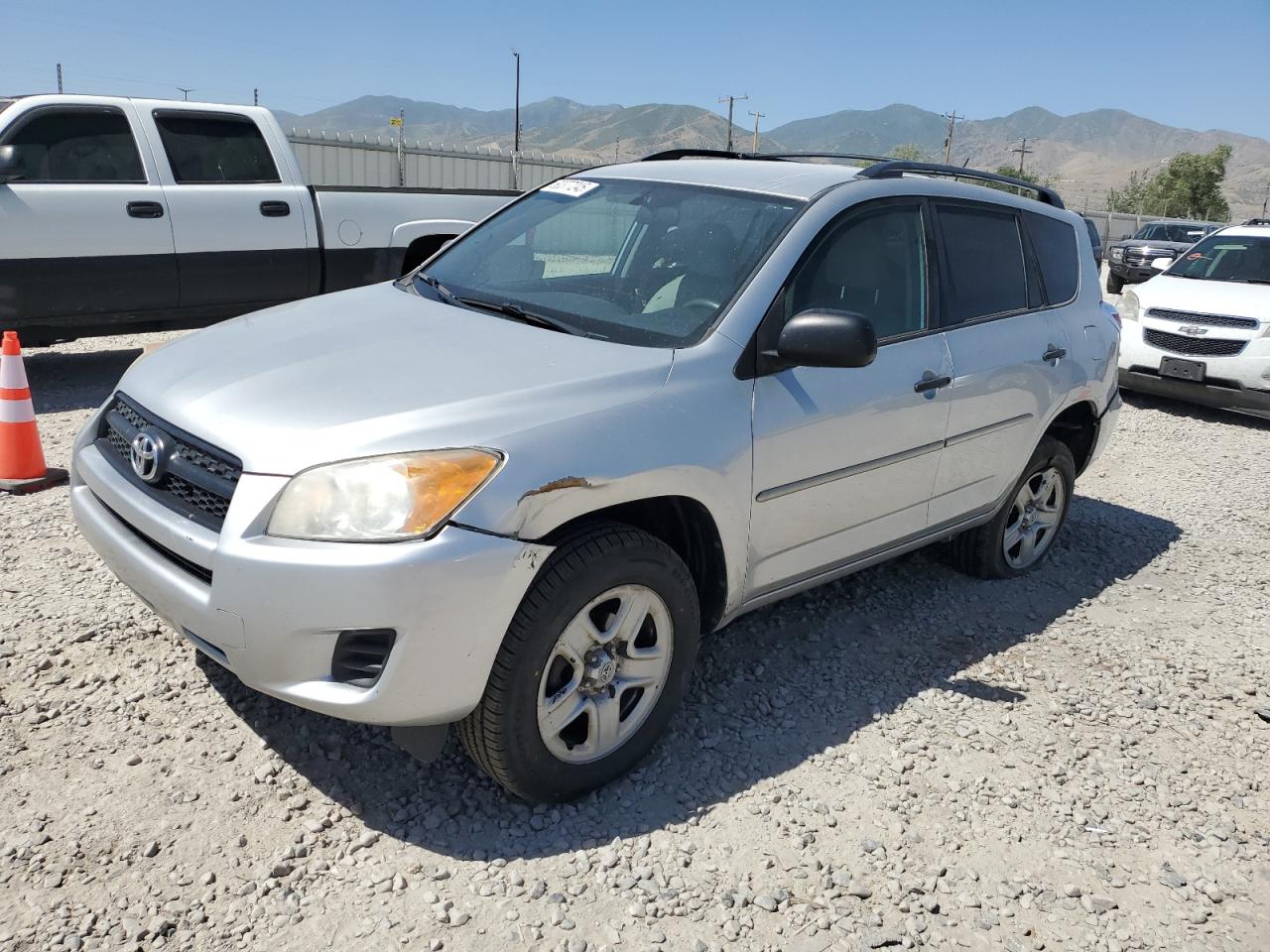TOYOTA RAV4 2011