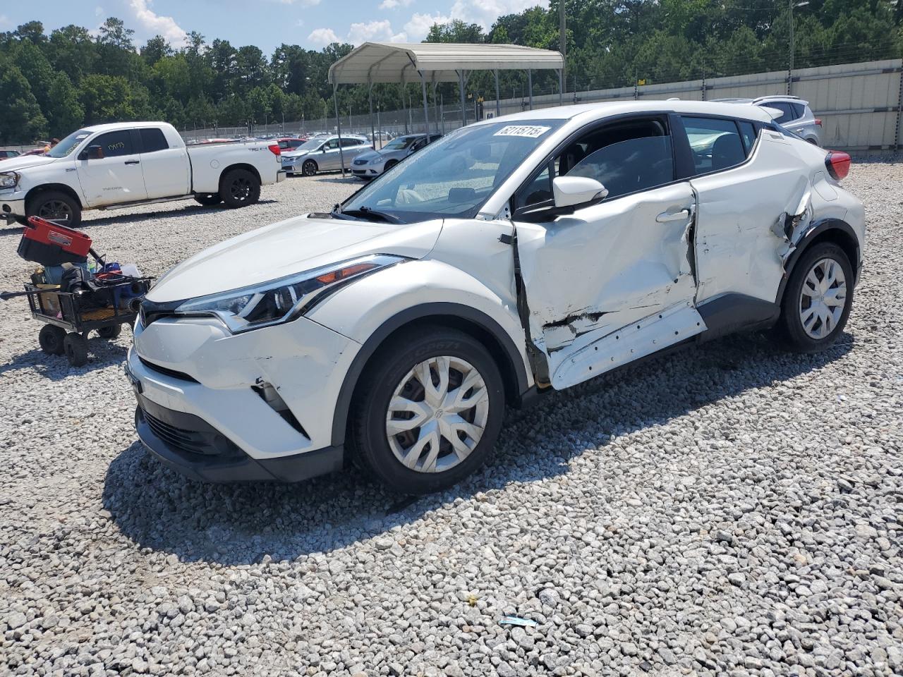 TOYOTA C-HR XLE 2019