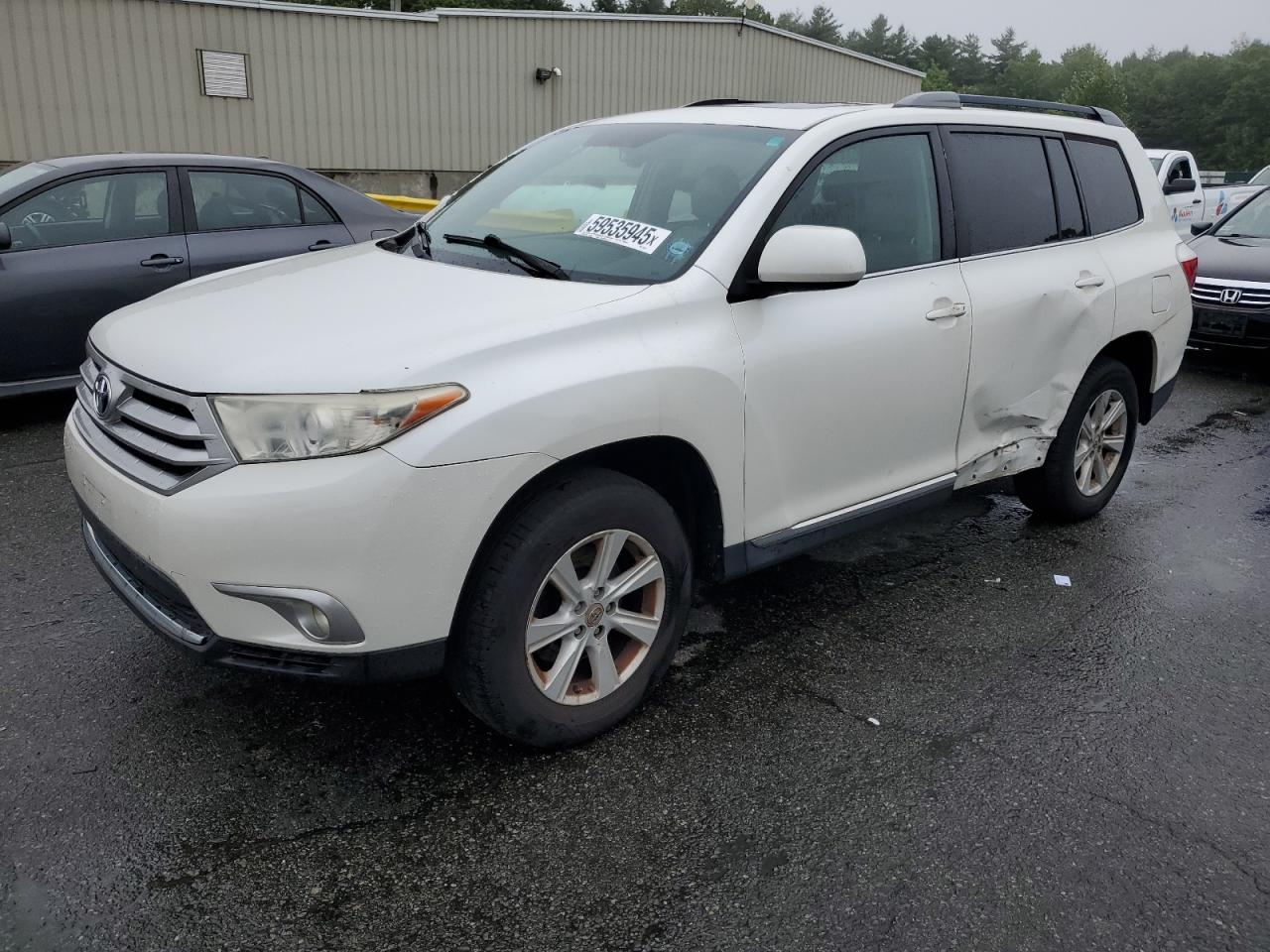 TOYOTA HIGHLANDER 2012