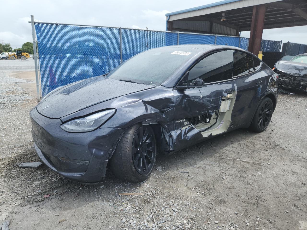 TESLA MODEL Y 2024