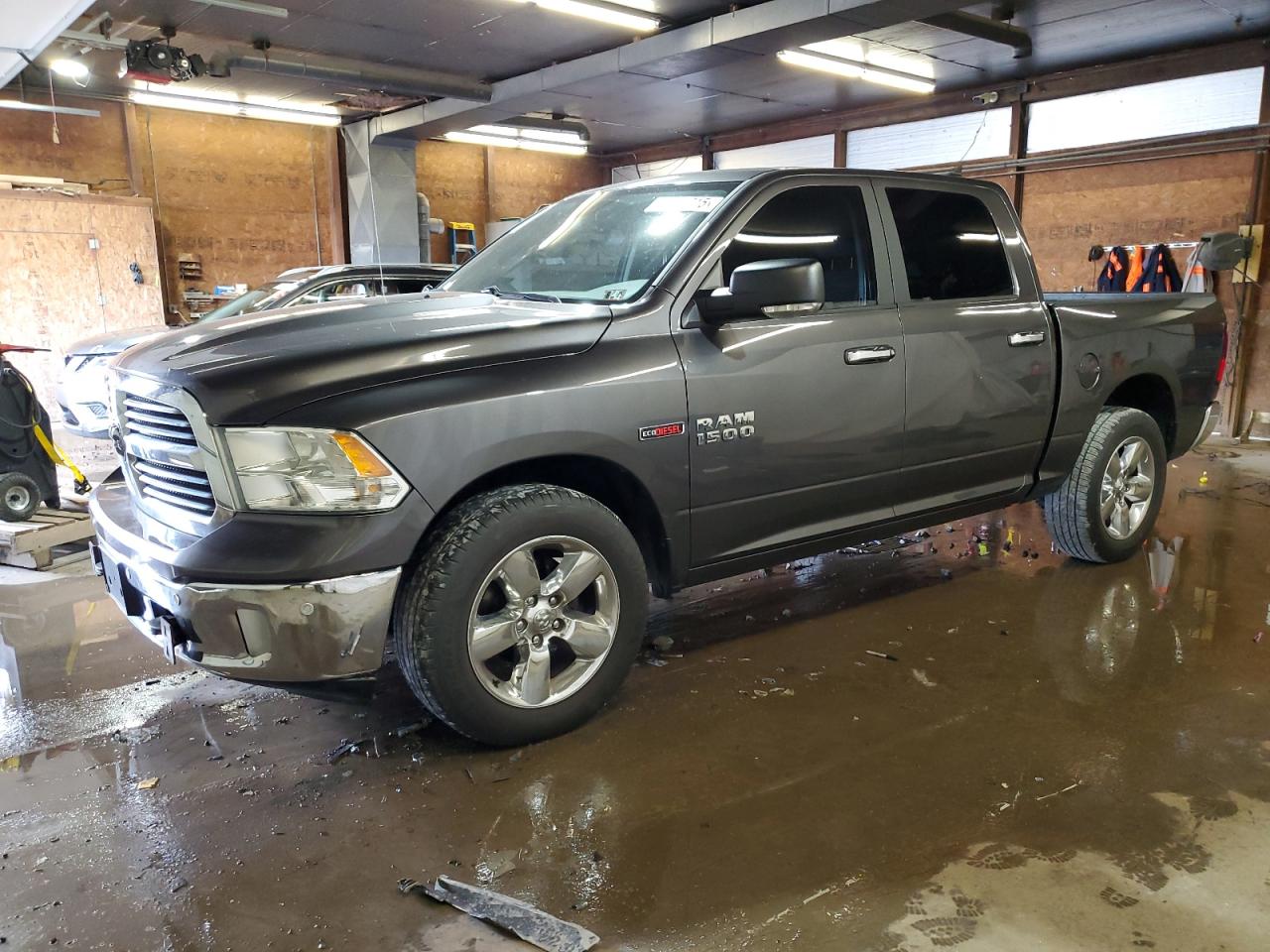 RAM 1500 SLT 2016