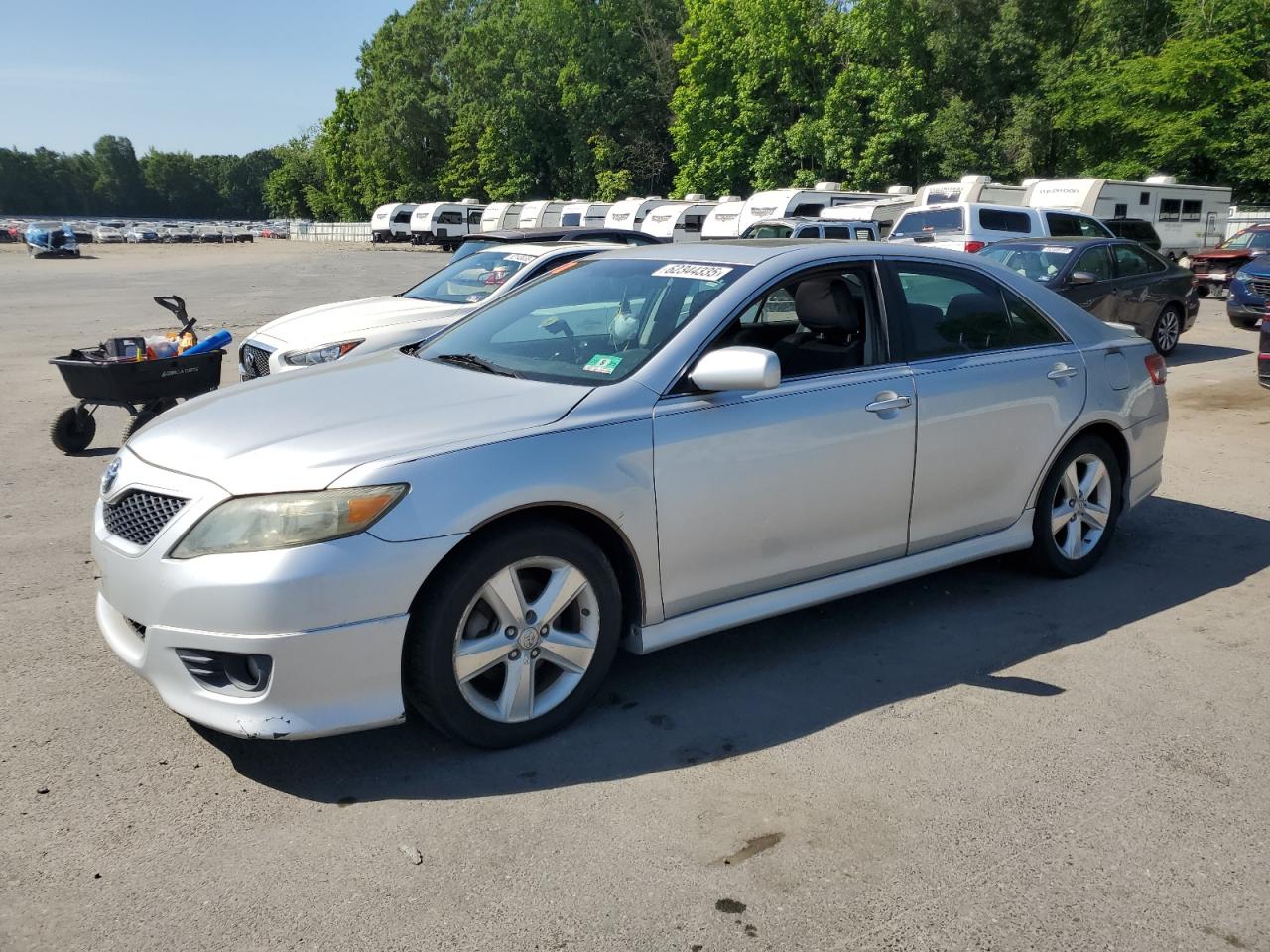 TOYOTA CAMRY 2011