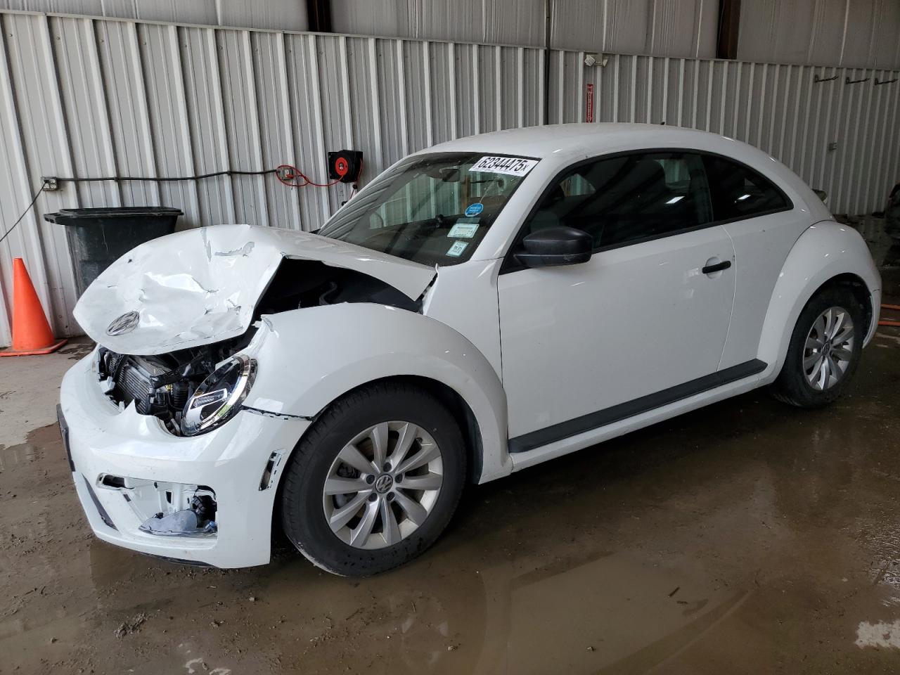 VOLKSWAGEN BEETLE 1.8 2017