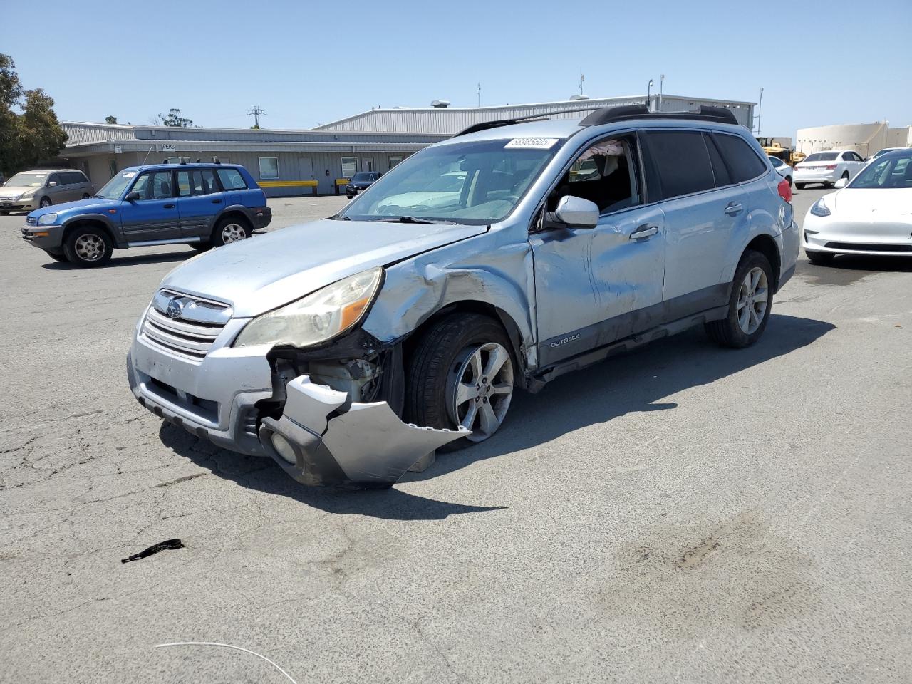 SUBARU OUTBACK 2. 2014