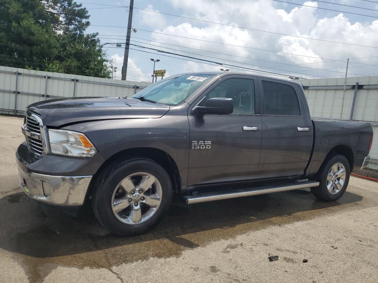 RAM 1500 SLT 2016