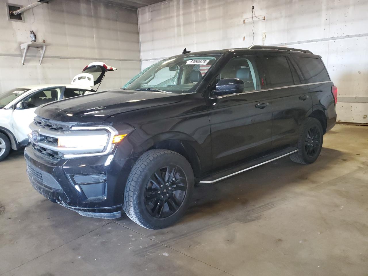 FORD EXPEDITION 2023
