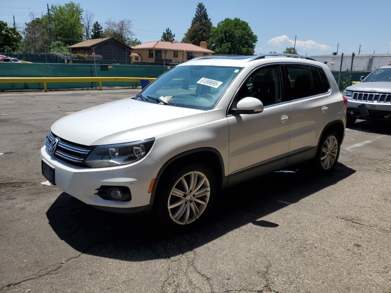 VOLKSWAGEN TIGUAN S 2013