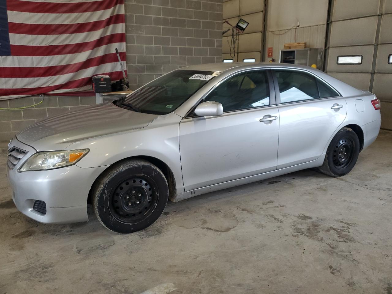 TOYOTA CAMRY BASE 2010