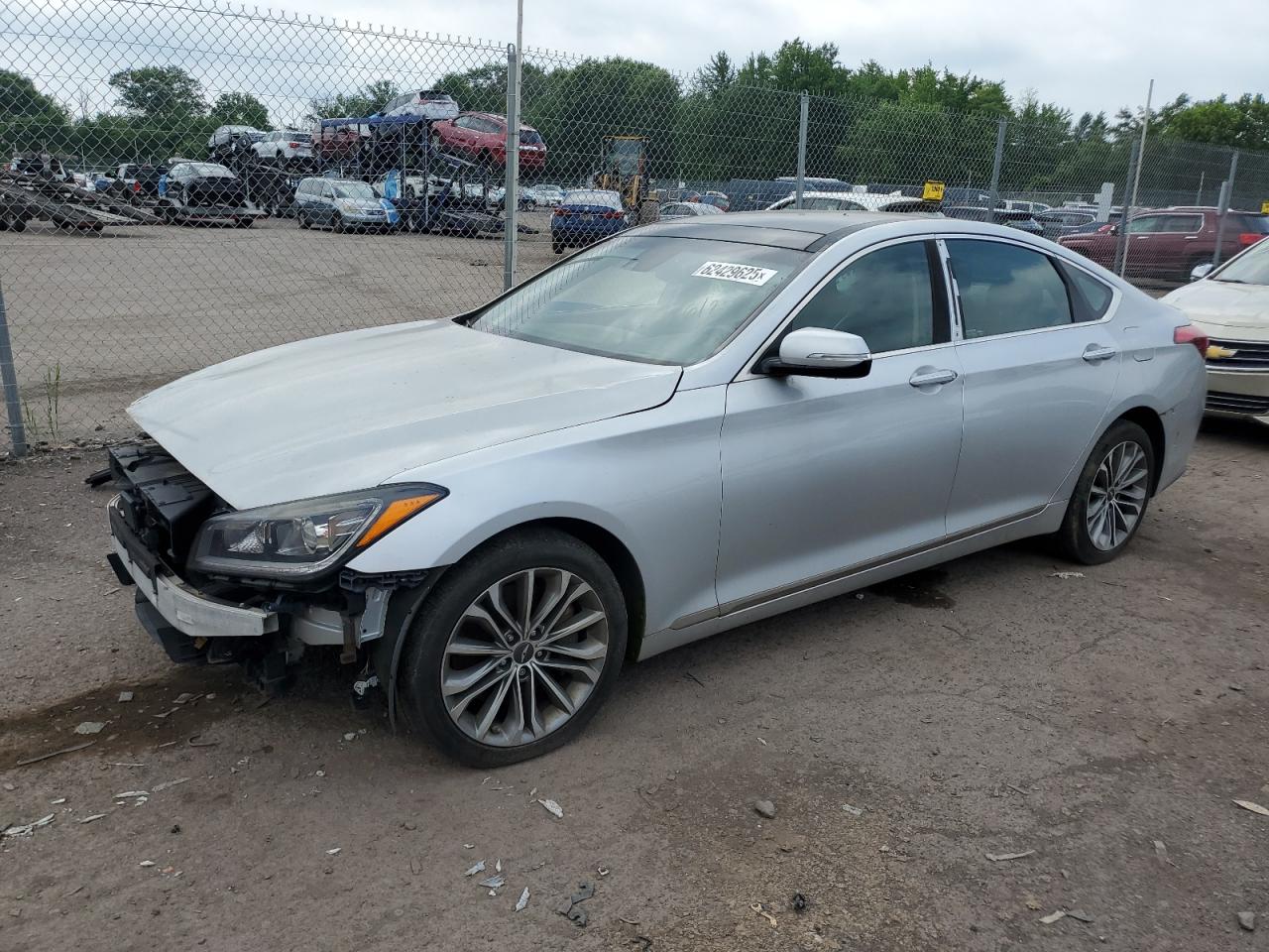 HYUNDAI GENESIS 3. 2015