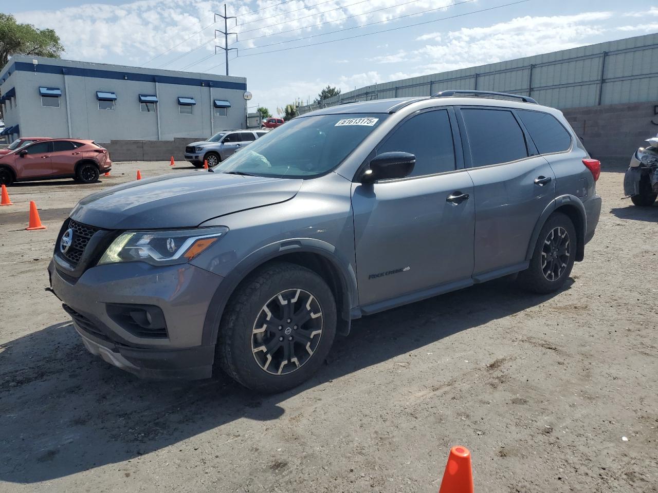 NISSAN PATHFINDER 2019