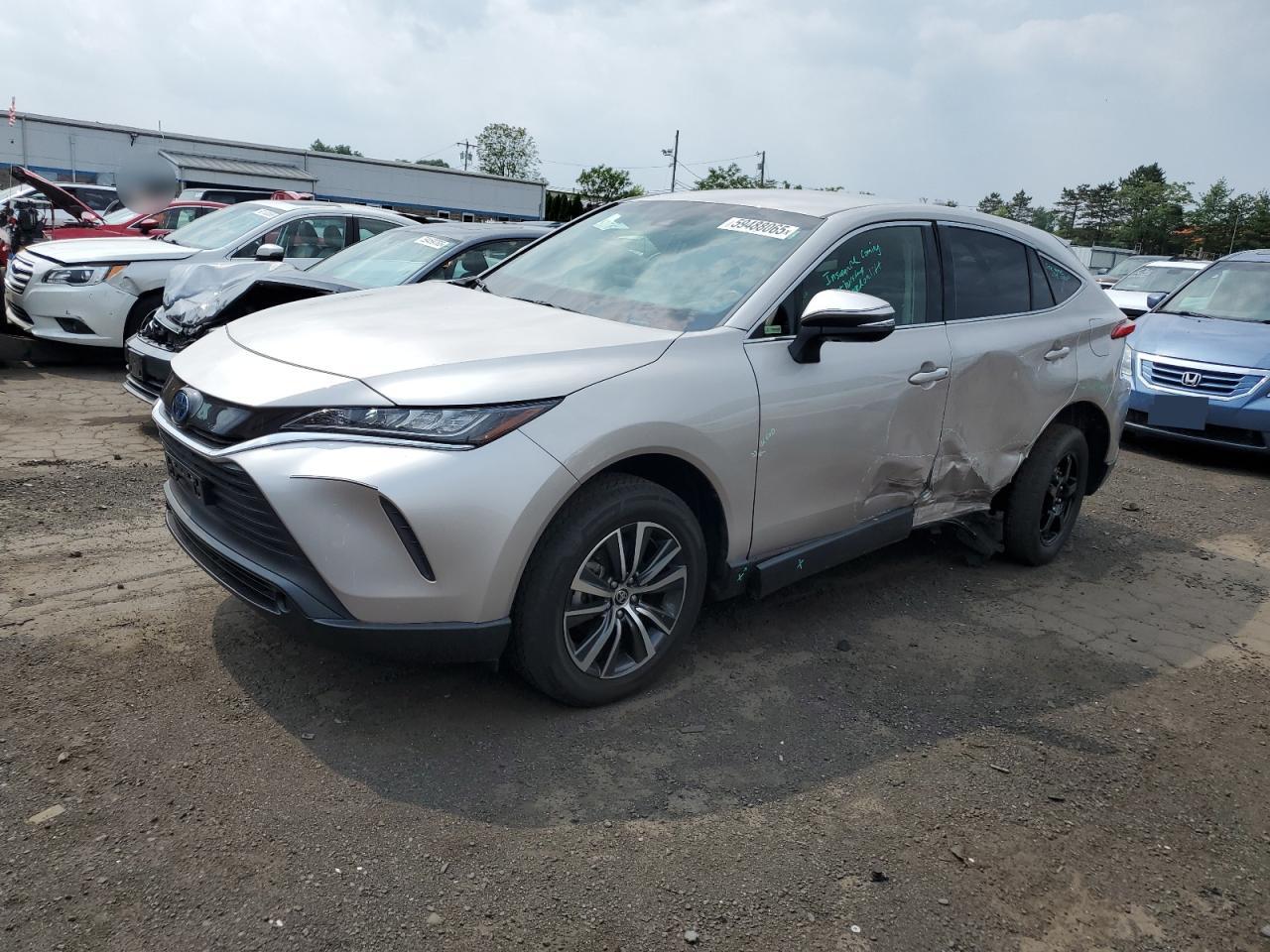 TOYOTA VENZA LE 2022