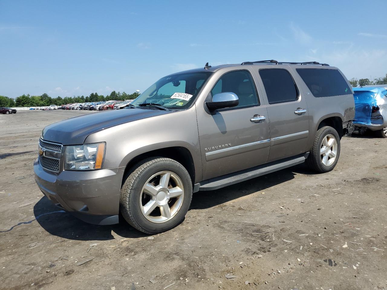 CHEVROLET SUBURBAN K 2012