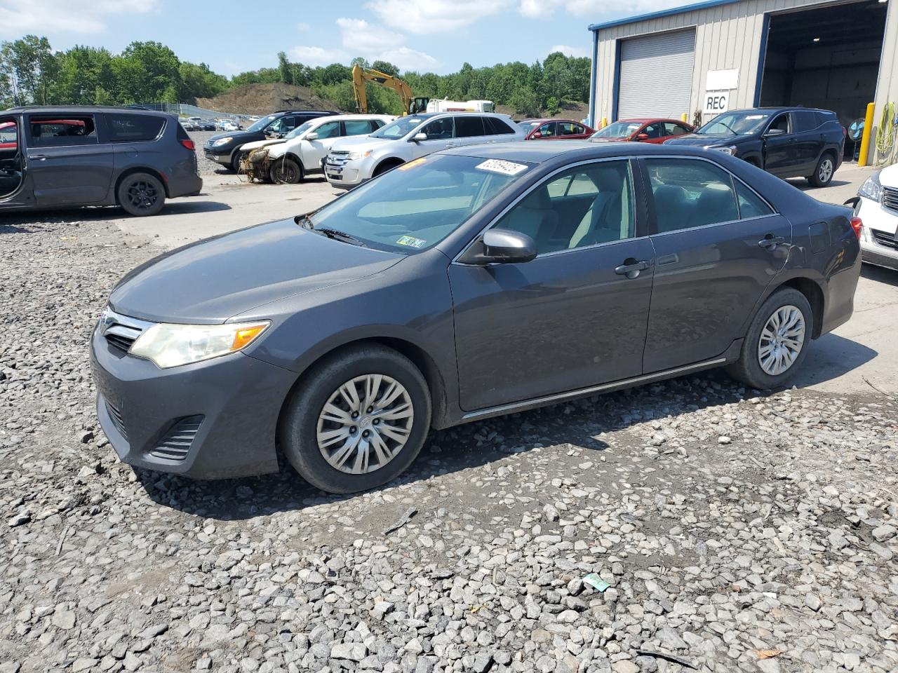 TOYOTA CAMRY BASE 2012
