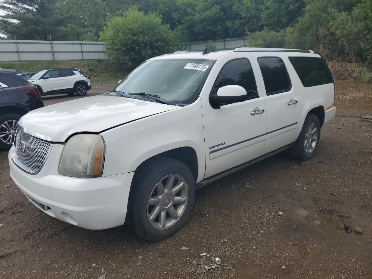 GMC YUKON XL D 2010