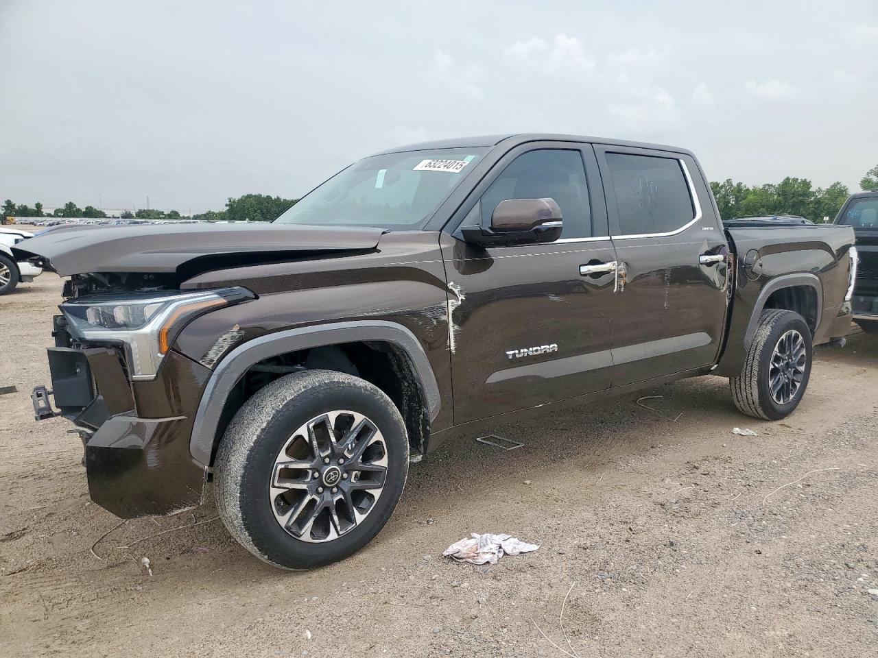 TOYOTA TUNDRA CRE 2024
