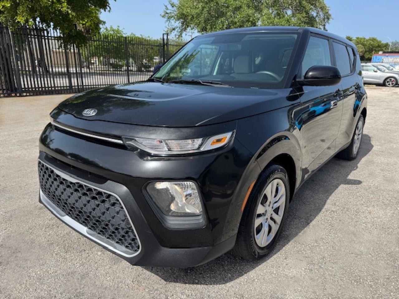 KIA SOUL LX 2020