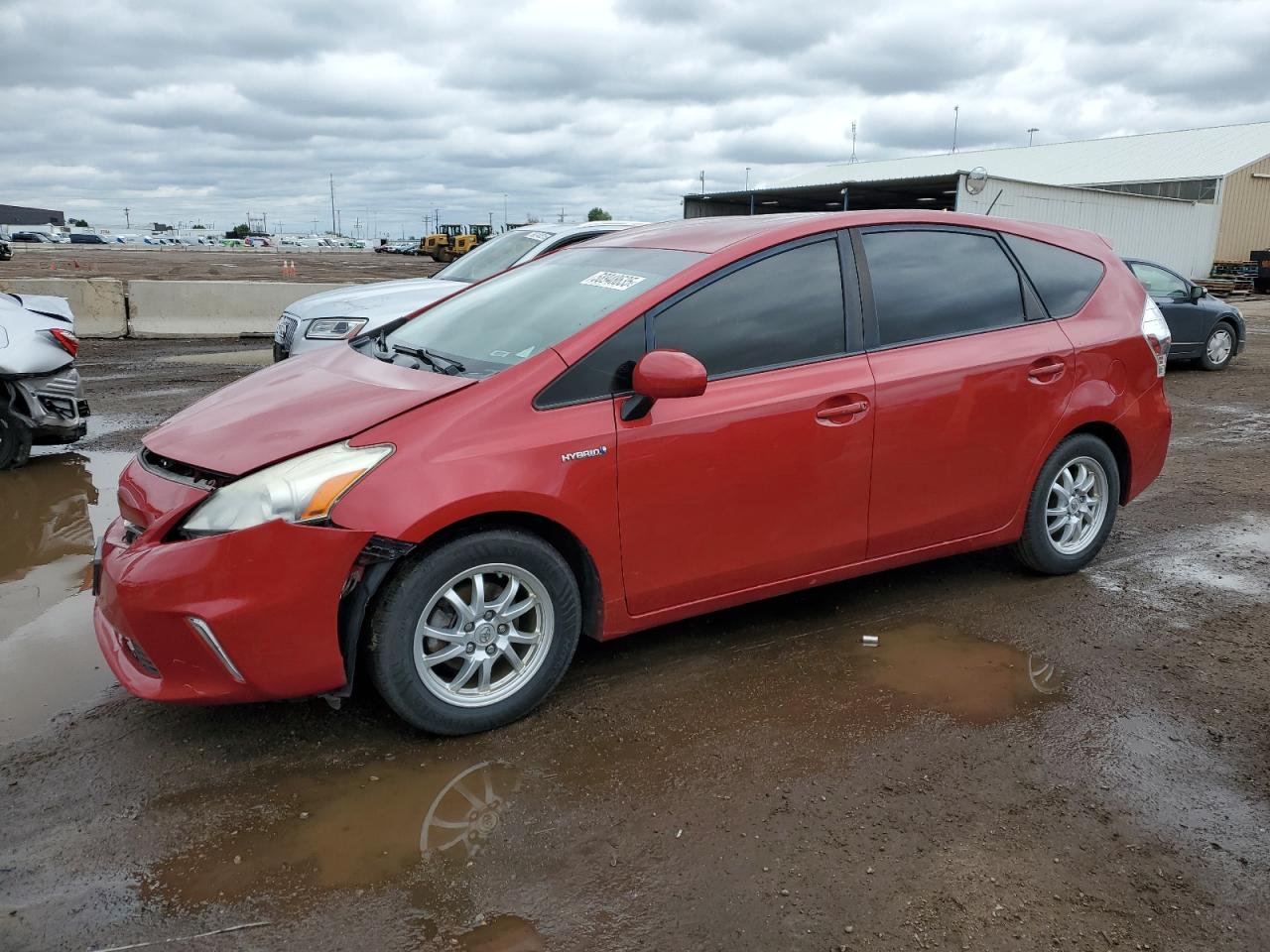 TOYOTA PRIUS V 2012