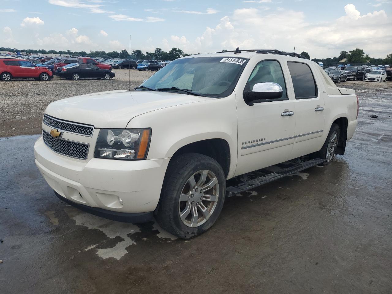 CHEVROLET AVALANCHE 2012