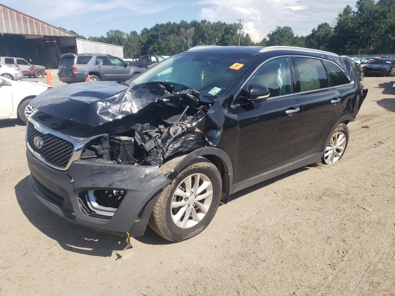 KIA SORENTO LX 2017