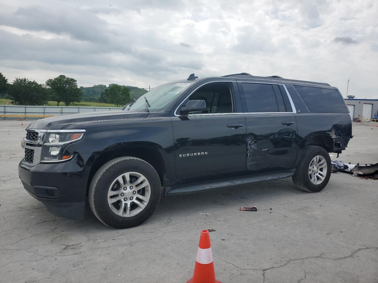 CHEVROLET SUBURBAN C1500 LT 2018