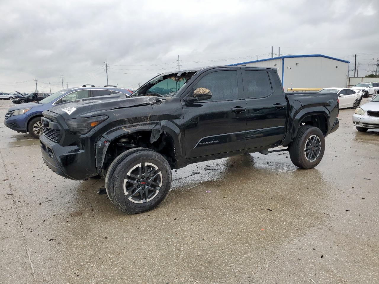 TOYOTA TACOMA DOU 2024