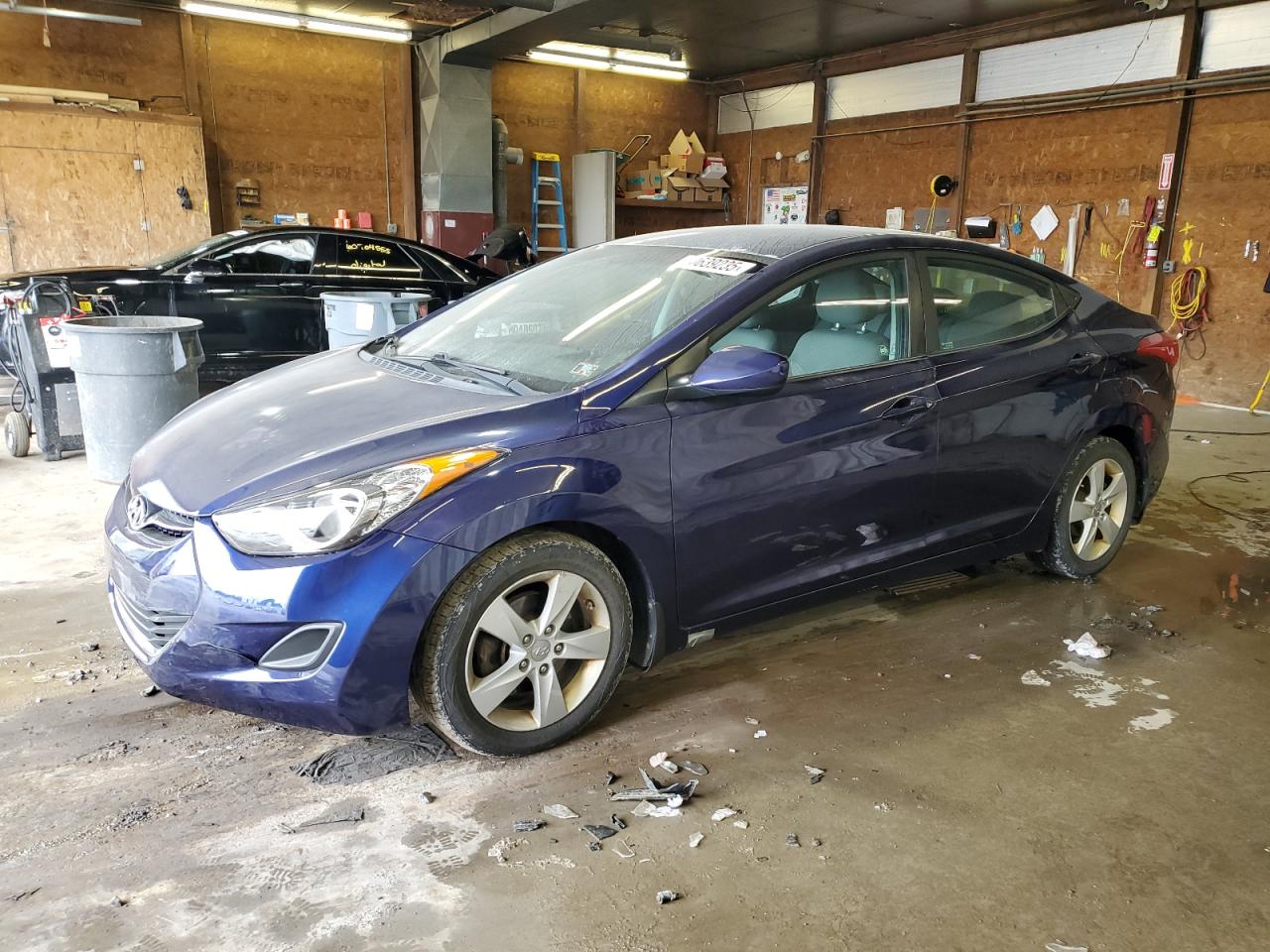 HYUNDAI ELANTRA GL 2013