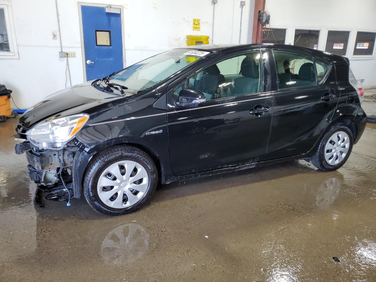 TOYOTA PRIUS C 2014